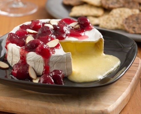 Baked Brie with Cranberry Relish